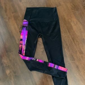 K deer sneaker length leggings
